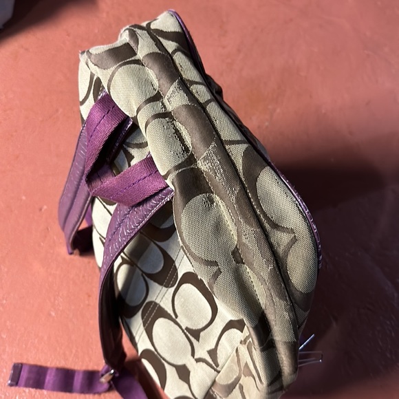 Authentic Coach backpack - Picture 7 of 16